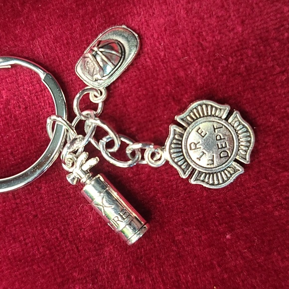 FIREMAN FIREPERSON FIRE DEPT key chain charms - Picture 3 of 3
